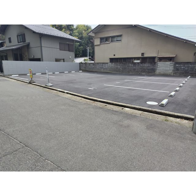 雄総長良台駐車場の駐車場