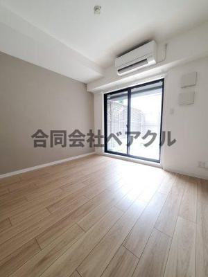 【洋室】 | アクアプレイス京都千本丸太町 | ゆったりした洋室です