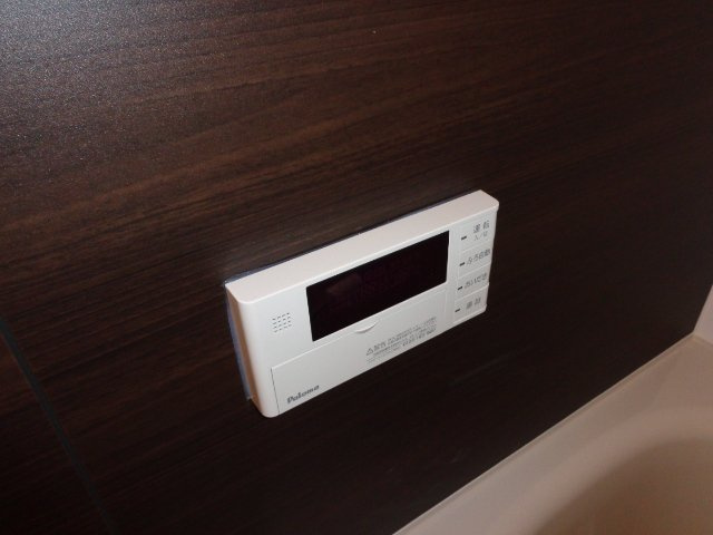 ソレイユ四ツ葉の浴室|バス給湯パネル