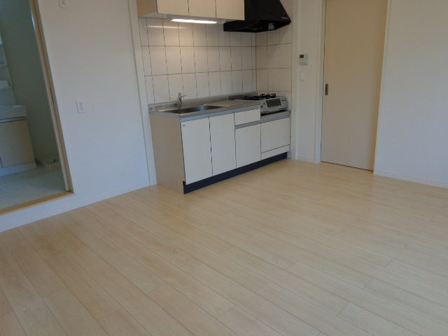 ソレイユ四ツ葉の居間・リビング|リビング