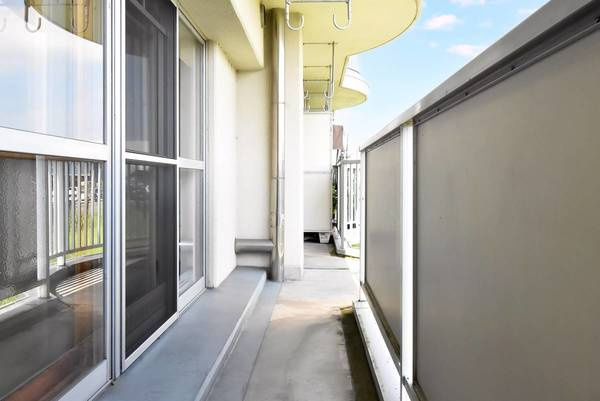 ビレッジハウス西本郷1号棟のバルコニー|ビレッジハウスの同一物件・同一タイプの間取りの写真です