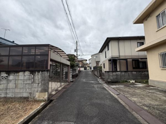 【前面道路含む現地写真】