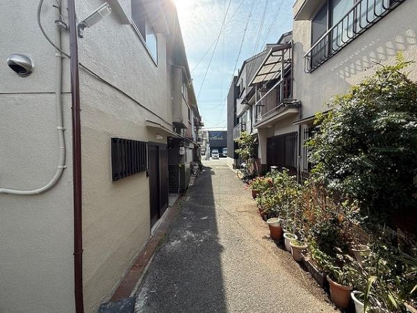 【前面道路含む現地写真】 | 大阪市城東区諏訪2丁目　中古テラスハウス