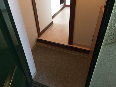 【玄関】 | ラフェスタ新開