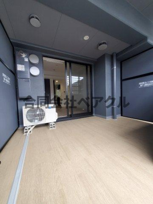 【バルコニー】 | アクアプレイス京都千本丸太町 | 開放的で明るい空間を演出してくれるバルコニーです