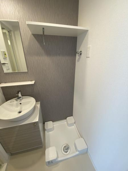 エスリード大阪リエートのトイレ|脱衣所・市夏洗濯機置場