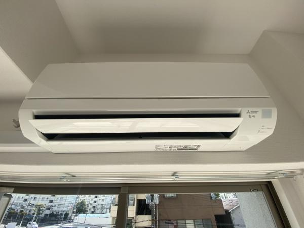 エスリード大阪リエートの洋室|エアコン
