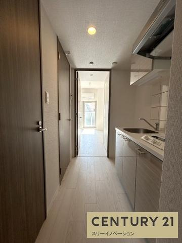 エスリード大阪リブレの玄関|廊下