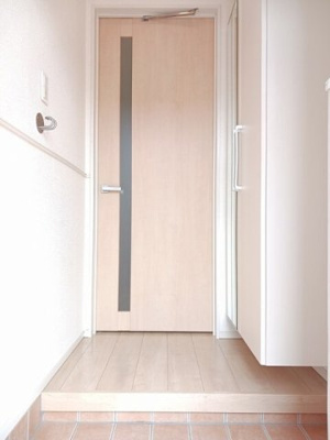 【玄関】 | メゾンカーメルⅡＢ