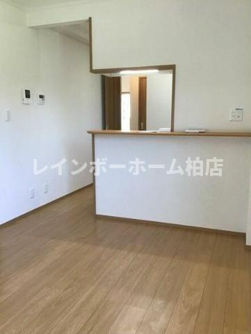 【仲介手数料：50％OFF】対象物件！の居間・リビング|ゆったり過ごせる居間です