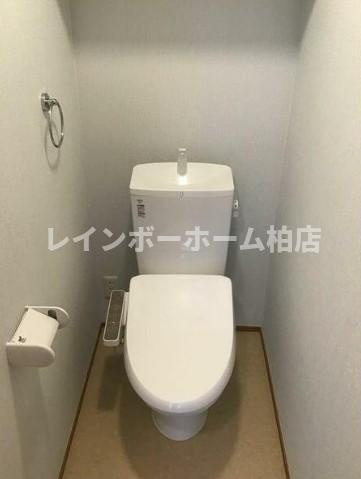【仲介手数料：50％OFF】対象物件！のトイレ|ゆったりとした空間のトイレです