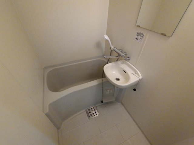 レオパレス高津の浴室|シングルレバー設置