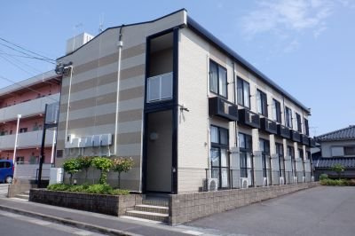 レオパレスコスマーファイブの外観