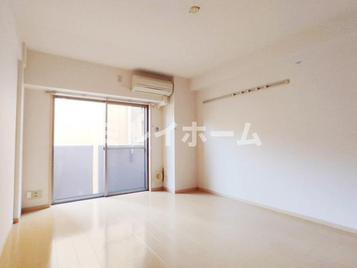 パイングロリア