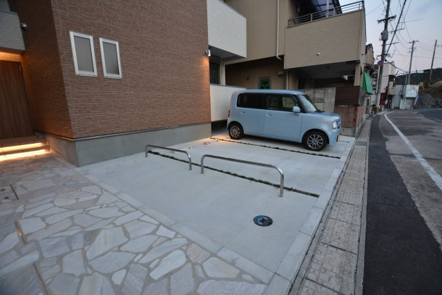 【駐車場】 | REGALEST OCEAN ROCK