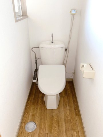 グランデールサトウのトイレ|洗浄機能付き暖房便座