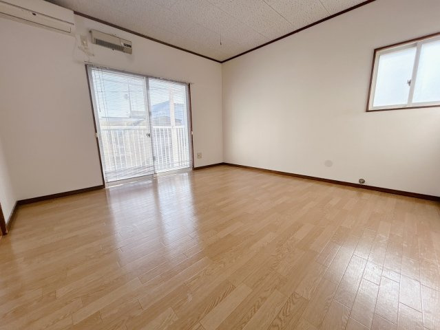 グランデールサトウの居間・リビング