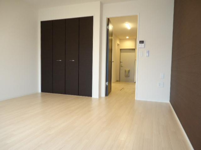 【内装】 | ソレアード | 洋室