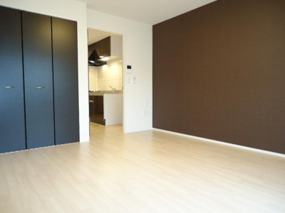 【内装】 | ソレアード | 洋室