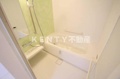 【浴室】 | ブルーム | コンパクトで使いやすいお風呂です