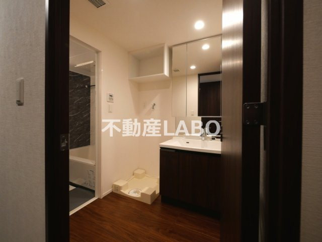 RJR堺筋本町タワーの洗面所