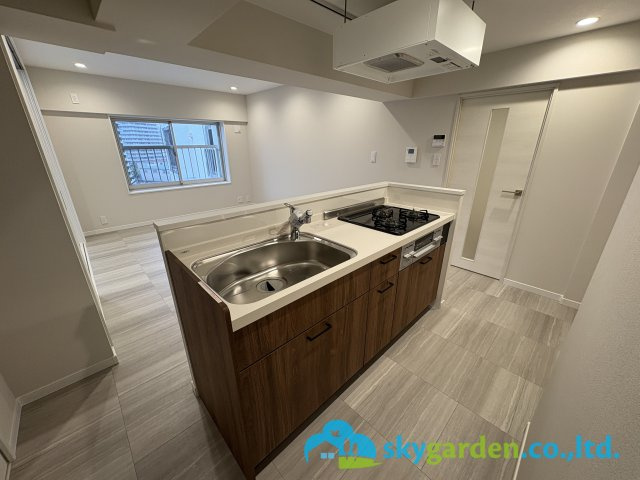 藤沢東急ドエルオークスのキッチン|視界良好のアイランド型のオープンキッチン