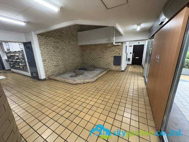 藤沢東急ドエルオークスのエントランス|落ち着いたエントランスです