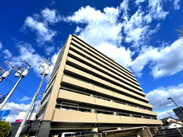 アルファスマート庭瀬駅前