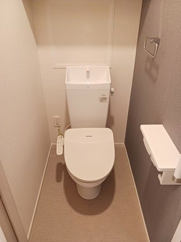 【トイレ】 | エテルノ　Ｄ | シンプルで使いやすいトイレです