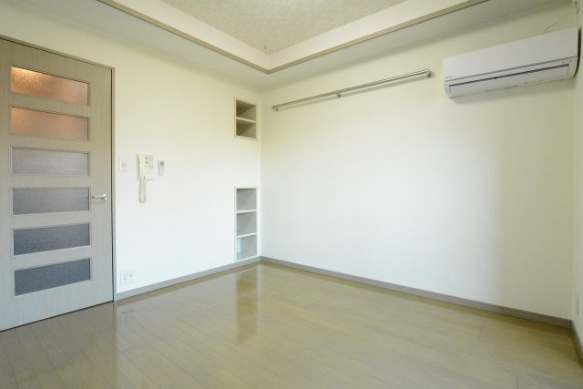 ティファニーヒルズの洋室|ゆったりした洋室です※同タイプのお部屋です