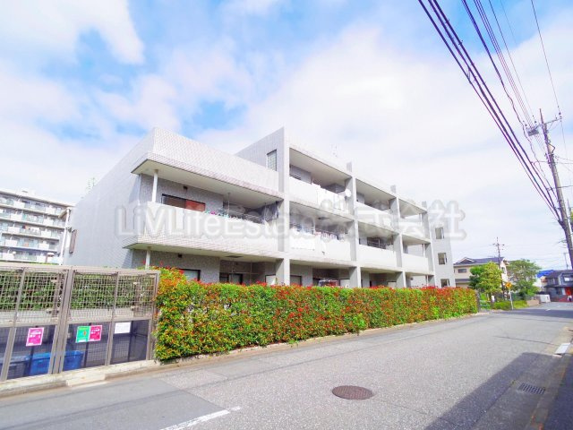 シャルール田無(シャルールタナシ)の外観