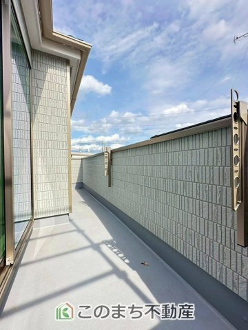 ハートフルタウン宇都宮市御幸本町4872番のバルコニー|"南向きバルコニーがございます！
陽当りが確保されておりますので洗濯物も速乾です！"
