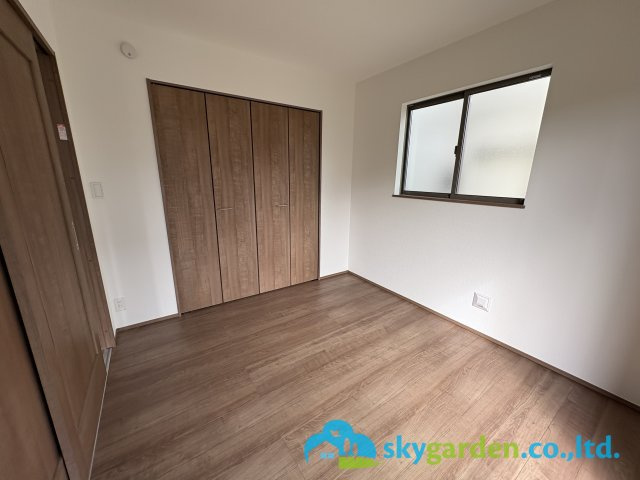 藤沢市西富　新築戸建　全1棟A号棟の洋室|リビング隣の洋室