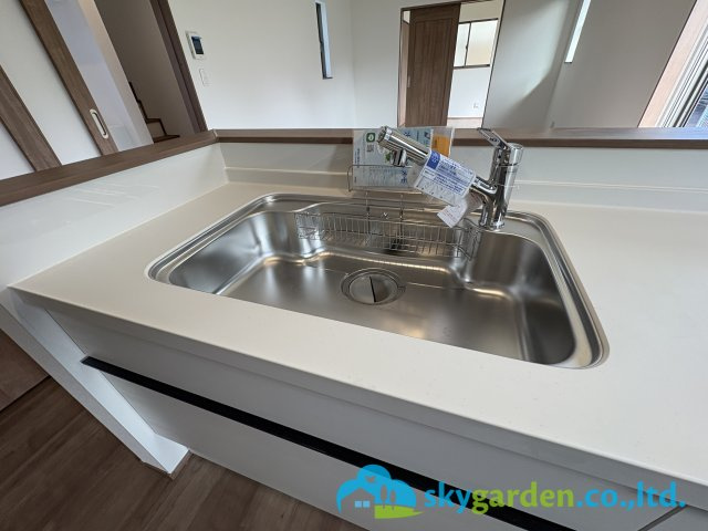 藤沢市西富　新築戸建　全1棟A号棟のキッチン|キッチン　シンク