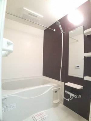 【浴室】 | リヴェール栄谷 | きれいなお風呂です