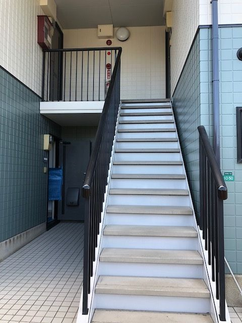 レグルス博多の森のロビー