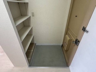 【玄関】 | ビレッジハウス城北タワー1号棟 | ビレッジハウスの同一物件・同一タイプの間取りの写真です