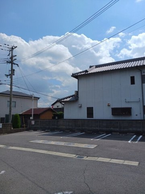 【駐車場】 | ブルムンタウン | 駐車場があります