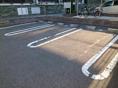 【駐車場】 | ブルーシエル浜の宮　Ⅰ | 駐車場があります
