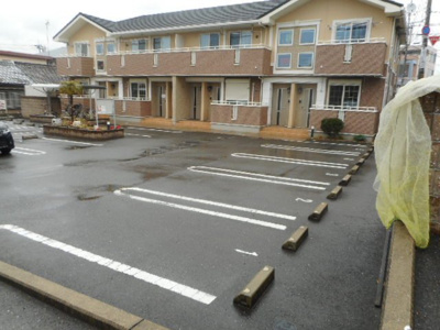 【駐車場】 | ソレイユＴ・Ｄ | 駐車場です