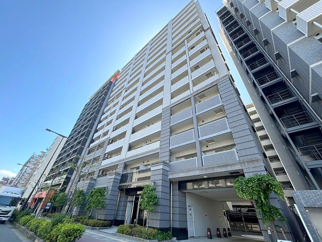 セノアタワー新大阪の外観