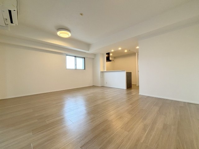 セノアタワー新大阪の居間・リビング