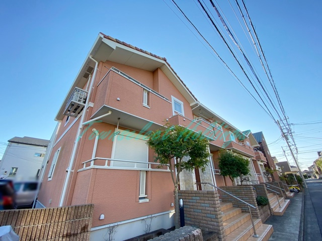 藤沢市亀井野２丁目のアパート