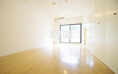 【居間・リビング】 | nest（ネスト） | 南向きの明るいお部屋♪