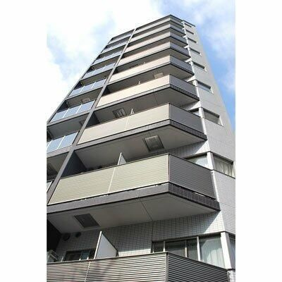 プレール・ドゥーク川崎の外観