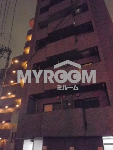 ルーブル高田馬場弐番館の外観