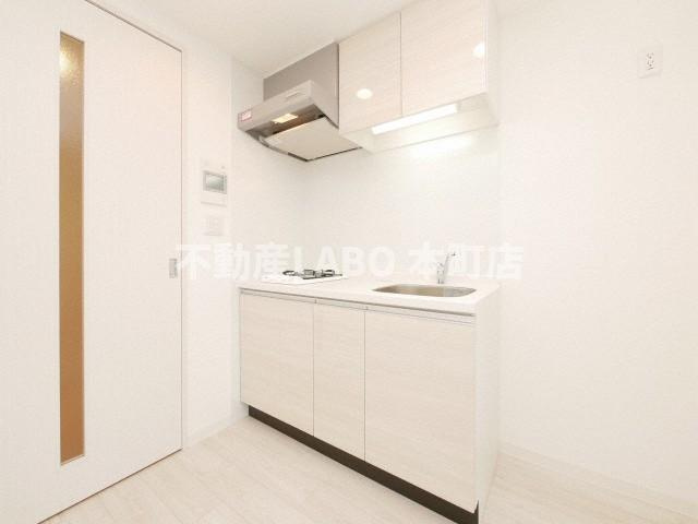 アドバンス上町台シュタットのキッチン