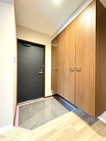 真駒内南町シティハウスの玄関