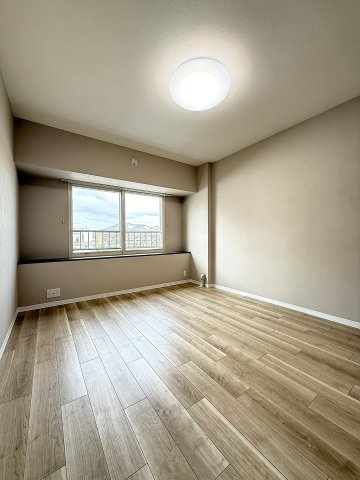 真駒内南町シティハウスの洋室