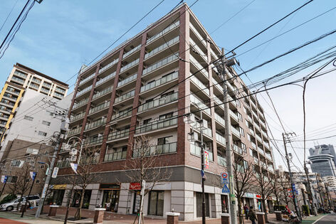 パークホームズ小石川の外観|「後楽園」駅徒歩５分！平成１６年築の大規模マンション、パークホームズ小石川は即日現地案内可能となっておりますので、お気軽にお問い合わせください！